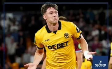 SBOTOP: Wolves Turn Down First Leeds Bid for Jorgen Strand Larsen Amid Premier League Interest