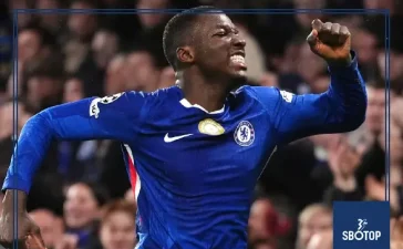 SBOTOP: Caicedo’s Late Header Secures Chelsea Victory Over Pafos Boosting Rosenior’s Side to Eighth in Champions League Table