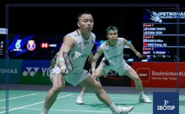 SBOTOP : Aaron Wooi Yik Overcome Wind and Unforced Errors to Progress at Malaysia Open