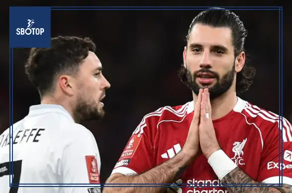 SBOTOP : Andrew Robertson Calls Out Dominik Szoboszlai After Risky Backheel Moment