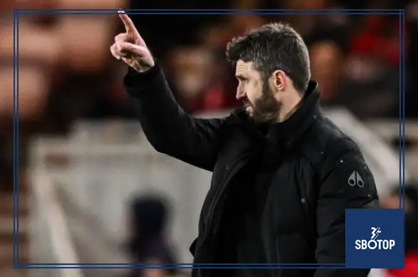 SBOTOP : Can Michael Carrick Save Manchester United This Season