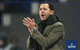 SBOTOP _ Chelsea Warned of Financial Risks if Liam Rosenior Era Falters