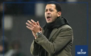 SBOTOP _ Chelsea Warned of Financial Risks if Liam Rosenior Era Falters