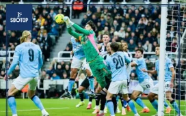 SBOTOP : Pep Guardiola Furious as VAR Decision Spoils Manchester City’s Goal Bonanza Against Newcastle