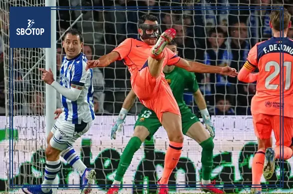 SBOTOP: Frenkie de Jong Furious After Barcelona Defeat, Criticizes Referee Gil Manzano’s Decisions