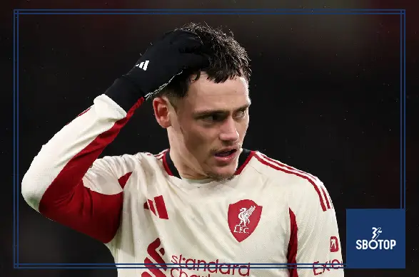 SBOTOP Gary Neville Slams Liverpool: Arne Slot’s Side ‘Soft and Vulnerable’ Following Bournemouth Defeat