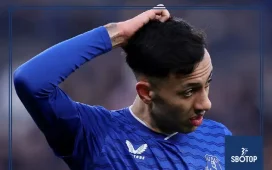 SBOTOP: Oliver Glasner Expresses Frustration Over Dwight McNeil Deal Urges Crystal Palace to Undergo a Strategic Reset