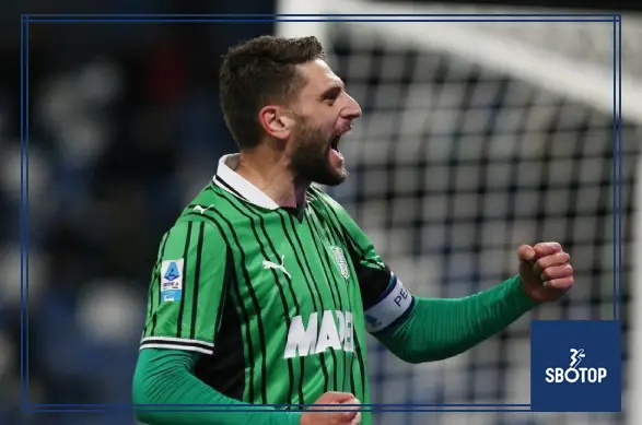 SBOTOP Sassuolo Dominates Verona 3-0 : Berardi Steals the Spotlight as Jay Idzes Shines