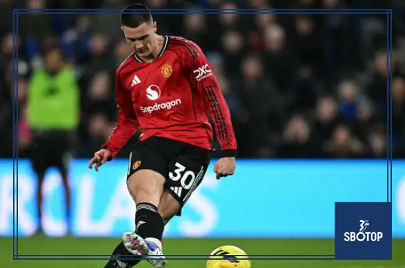 SBOTOP Striker Showdown : Sesko Outperforms Ekitike and Gyokeres in Latest Rankings