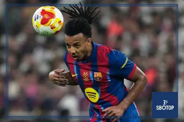 SBOTOP : Barcelona Sticks with Key Fullback Duo Amid Defensive Struggles