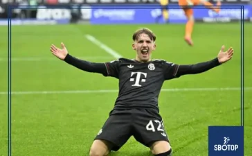 SBOTOP : Bayern Secures Lennart Karl with New Deal, Arne Slot Eyes Internal Solutions for Liverpool