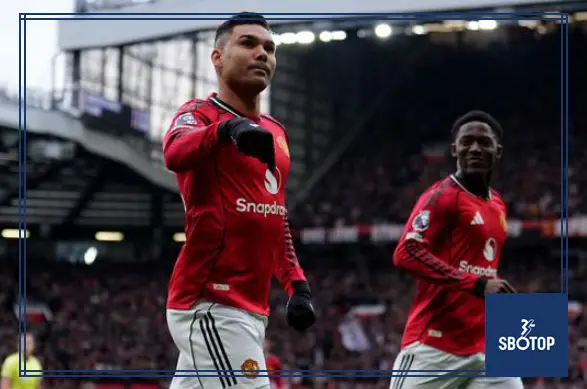 SBOTOP : Carragher Admits Underestimating Manchester United Star Casemiro and Accepts Backlash