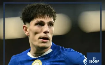 SBOTOP : Chelsea Manager Rosenior Criticized Over Garnacho’s Starting Role vs Arsenal