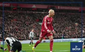 SBOTOP : Hugo Ekitike Humble About Comparisons to Liverpool Legend Fernando Torres