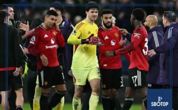 SBOTOP : Jamie Carragher Predicts Manchester United’s Likely Return to Champions League