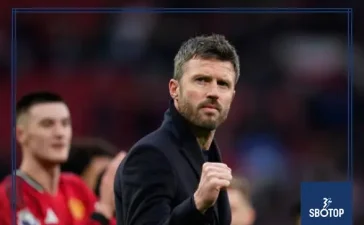 SBOTOP : Michael Carrick Poised to Join Manchester United’s Elite Managers as He Faces Tottenham