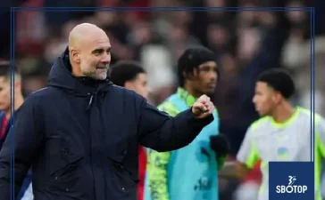 SBOTOP : Wayne Rooney Says Vincent Kompany Could Be the Perfect Successor to Pep Guardiola at Manchester City