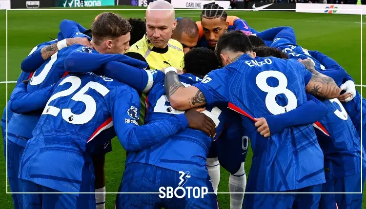 SBOTOP Chelsea Outcry: Liam Rosenior Criticizes Referee Paul Tierney After Controversial Incident Sparks Debate