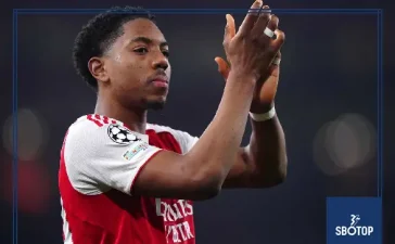 SBOTOP Old Trafford Eyes Bold Move: Manchester United Target Myles Lewis-Skelly from Arsenal in Ambitious Summer Transfer Plans