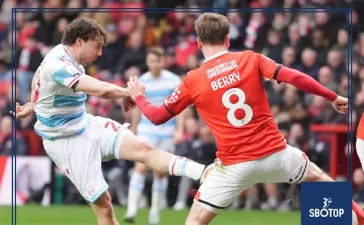 SBOTOP: Oliver Rathbone’s Late Strike Secures 1-0 Victory for Wrexham Over Charlton Athletic