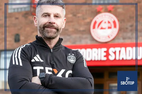 SBOTOP: Stephen Robinson Appointed Aberdeen Head Coach After Leaving St Mirren in Scottish Premiership Switch