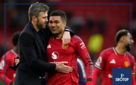 SBOTOP: Gary Neville Warns Manchester United Must Sign At Least Two Midfielders to Fix Ongoing Squad Issues