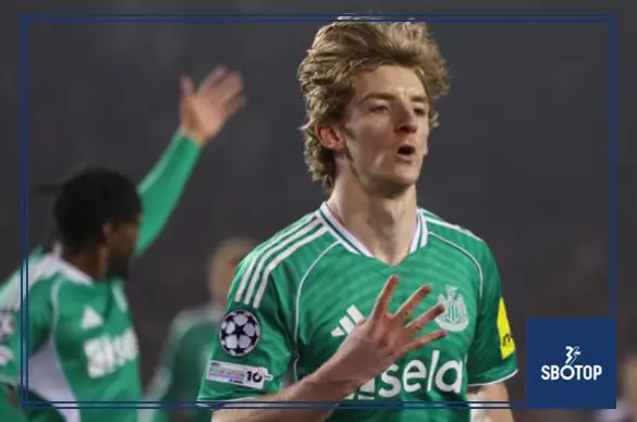 SBOTOP : Anthony Gordon Sparks Debate After Criticism Over Playing Against Barcelona, References Wayne Rooney