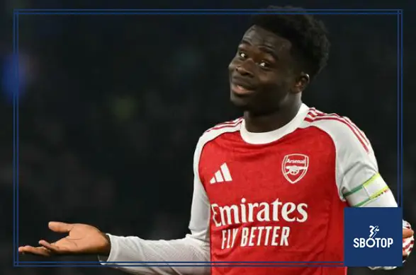 SBOTOP : Arsenal Star Bukayo Saka Dismisses Criticism, Focuses on Team Goals