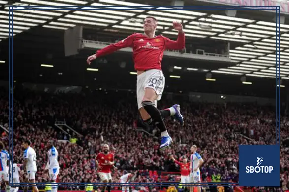 SBOTOP : Benjamin Sesko Thriving at Manchester United but Bruno Fernandes Demands More