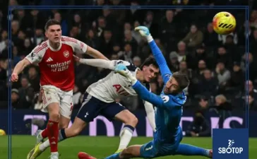 SBOTOP : Ex-Arsenal Star Backs Gyokeres to Lead the Line in Final vs Manchester City