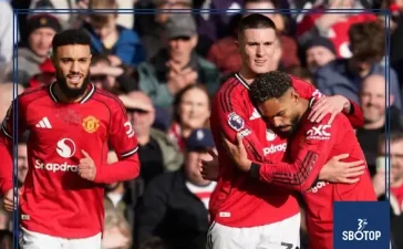 SBOTOP : Paul Scholes Reveals Ideal Candidate to Coach Manchester United If Carrick Misses Out