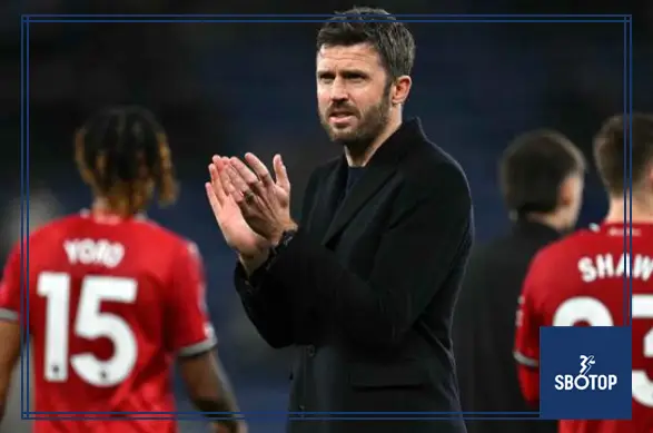SBOTOP : Roy Keane Critiques Carrick’s Managerial Future at Man United, Names 3 Preferred Candidates