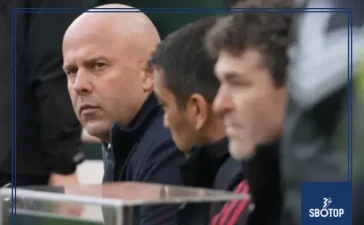 SBOTOP : Slot’s Future at Liverpool Hinges on Champions League Spot