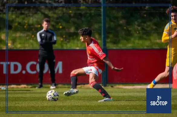 SBOTOP : The Reason Manchester United Held Back Their Cristiano Ronaldo-Inspired Wonderkid vs Aston Villa