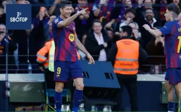 SBOTOP: Douglas Costa Urges Robert Lewandowski to Consider a Move to Juventus