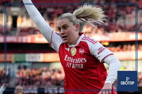 SBOTOP: Alessia Russo’s Hat-Trick Inspires Arsenal’s 5-2 Derby Rout Over Tottenham Keeping WSL Title Dreams Alive