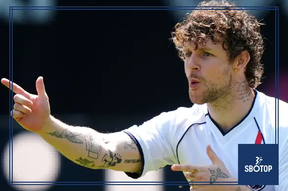 SBOTOP: Tom Grennan Set to Team Up with Roman Kemp for a Special Appearance on Premier League Friday Show