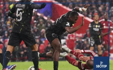 SBOTOP: Arne Slot Frustrated as VAR Call Cancels Penalty in Liverpool’s Champions League Exit to PSG