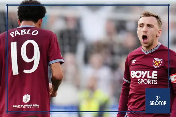 SBOTOP Premier League Race Heats Up: Title Fight Champions League Spots and Relegation Battle Intensify as Season Run-In Begins