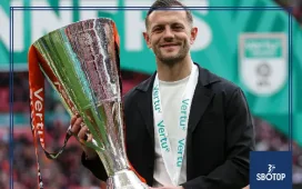 SBOTOP: Jack Wilshere Celebrates First Managerial Silverware as Luton Beat Stockport 3–1 to Lift Vertu Trophy