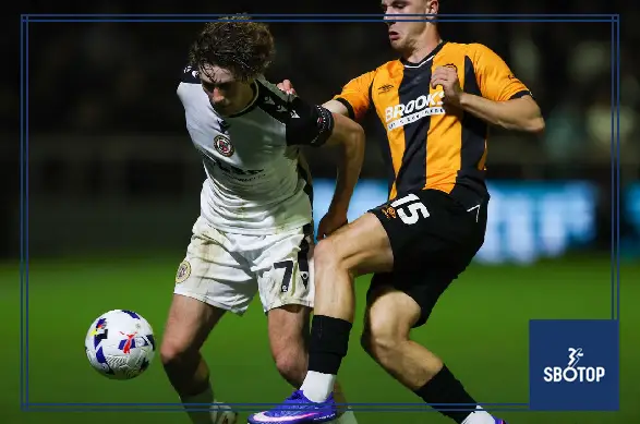 SBOTOP: Bromley Miss Promotion Opportunity as Goalless Draw with Cambridge Leaves League Two Dreams Hanging at Hayes Lane