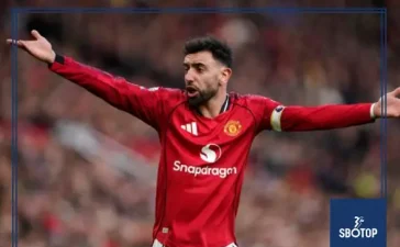 SBOTOP : Bruno Fernandes Recommends a Potential Manchester United Replacement With a Familiar Name