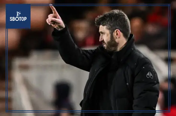 SBOTOP : Liverpool Legend Sparks Chaos With Bold Claim About Carrick’s Man United Future