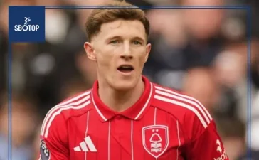SBOTOP : Nottingham Forest Raise Elliot Anderson Price as Manchester United and Manchester City Battle for Midfield Star