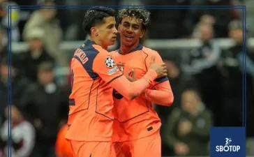 SBOTOP: Hansi Flick Backs Cancelo to Stay at Barca, but Al Hilal Set Hefty Price Tag