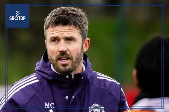 SBOTOP_ Manchester United Would Make a Huge Mistake Letting Michael Carrick Go