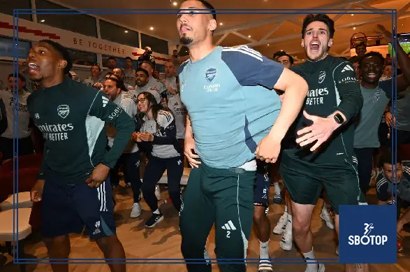 SBOTOP Premier League Winners: Arsenal’s Early Morning Emirates Celebration and Bottle-Fuelled Party