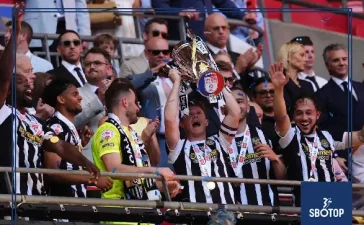 SBOTOP: Notts County Crush Salford City 3–0 to Seal League One Return After 11-Year Absence in Historic Promotion Night