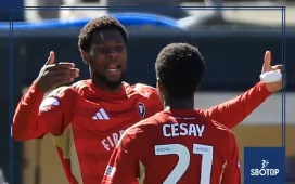 SBOTOP Grimsby Town 1-2 Salford City: Karl Robinson’s Team Stage Comeback to Take First-Leg Advantage in League Two Play-Off Semi-Final