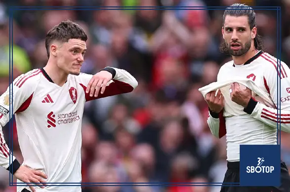 SBOTOP: Liverpool Concern Grows as Jamie Carragher Questions Arne Slot’s Direction Amid Manager’s Fury Over Controversial Decisions
